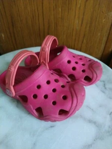 Pre-owned Crocs Toddler Size 8 Pink Slip-ons girls - Picture 1 of 4