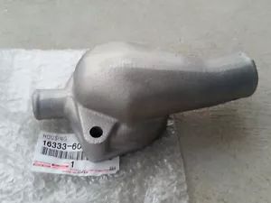 Toyota FJ40 Land Cruiser top thermostat housing petrol models NEW 16333-60070 - Picture 1 of 3