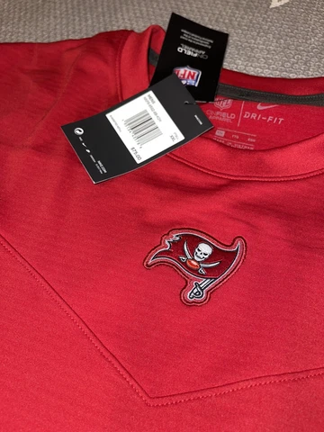 Tampa Bay Buccaneers Nike 2021 Sideline Team Performance Pullover Sweatshirt XXL Cover