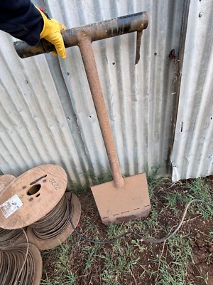 Custom Made Heavy Whomper Shovel w/ Grip Tape & 4'' Depth Marker. Trench Shovel - Image 1 of 4