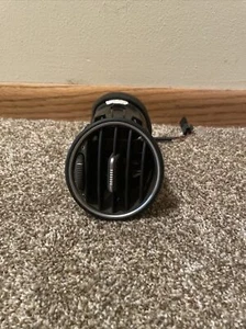06-12 porsche cayman dash vent 98755213104 - Imagen 1 de 4