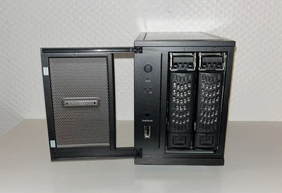 Netgear ReadyNAS Duo RND2000 (v2) incl. 2x1 TByte HDD's - Image 1 of 4