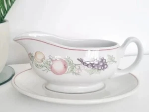 Boots Orchard Gravy Boat and Stand - Picture 1 of 4