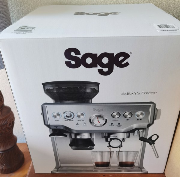 Bes875uk Barista Express Coffee Temp Control Milk Jug Brushed Stainless Beans Photo Related