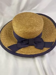 Cappello di paglia da barca Laura Ashley con orlo navy e fiocco nastro grosgrain anni 80 raro - Foto 1 di 9