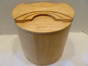 MCM Art Deco GEORGES BRIARD Blonde Teakwood ICE BUCKET Staved Wood BARWARE Chest - Picture 1 of 9