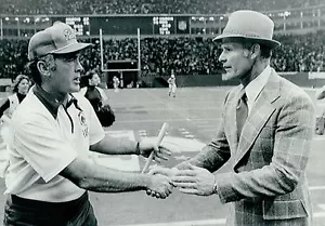 1973 UPI Wire Photo Dallas Cowboys win Divisional Playoff game coach Tom Landry - Picture 1 of 2