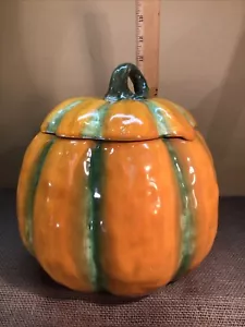 Grande zuppa/portafrutta zucca porcellana ceramica dipinta a mano alta 10,5” - Foto 1 di 9