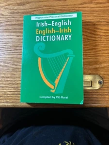 Irish-English Dictionary 2001 Book - Bild 1 von 2