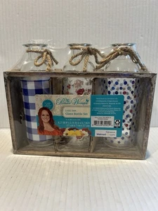 2019 Pioneer Woman Classic Charm Glasflaschen Set mit Ständer Neu - Bild 1 von 7