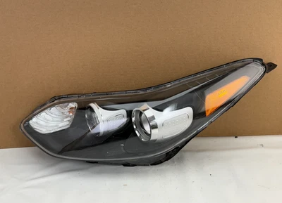 2017-2019 Kia Sportage Headlight Left Driver Side Halogen LED OEM 92101-D9 - Image 1 of 4
