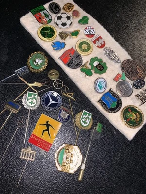 ABZEICHEN,AUTO,Anstecknadeln,Sport,Verbände, u.v.m,Fussball,SCHNÄPPCHEN - Bild 1 von 4