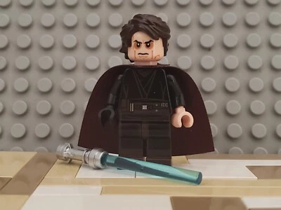 Минифигурка LEGO Anakin Skywalker с плащом - 9526 Star Wars - арест Палпатина - Изображение 1 из 3