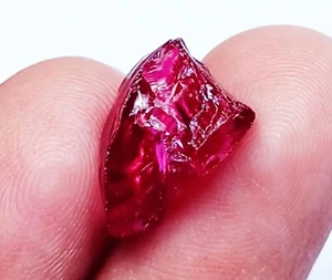 Natural Red Ruby Rough Loose Gemstone 5.20 Ct Certified Mozambique Rough - Picture 1 of 7