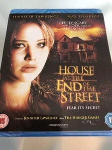 HOUSE AT THE END OF THE STREET****BLU-RAY****REGION B****NEW & SEALED - Picture 1 of 3