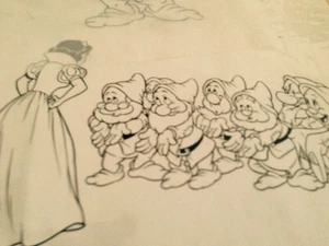 Dibujos de productos de consumo de Blancanieves y 7 enanitos de Disney - Imagen 1 de 4