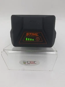 BATTERIA E CARICABATTERIA ORIGINALE STIHL MOD: AK20/AL101, PER TUTTI SISTEMI AK - Foto 1 di 10