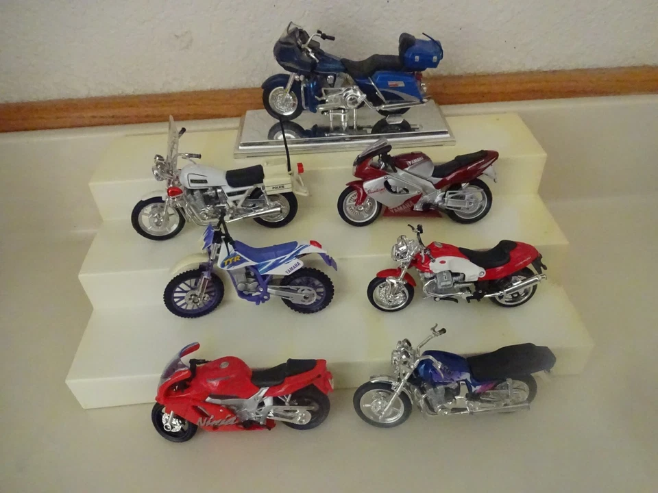 7 RÉPLICAS DIFERENTES DE MOTO - SIN EMBALAJE - TÚ ELIGES Foto 1 de 1