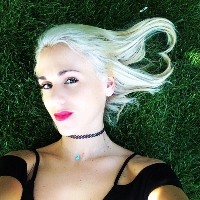 Collar Ópalo Luna, Plata de Ley, Cadena Llena de Oro, Impermeable Foto 1 de 4