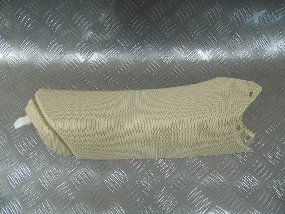 Funda pilar trasero izquierdo beige 80A867287A YM5 AUDI Q5 Foto 1 de 1