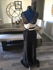 VESTIDO DE MUJER TALLA 2 POR LAVANDERÍA - Imagen 1 de 9