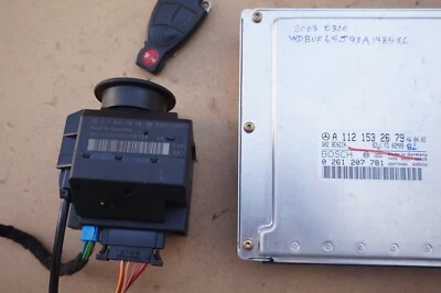 Mercedes-Benz E320 E350 2003 ECU control del motor A1121532679 BOSCH 0261207781 Foto 1 de 4