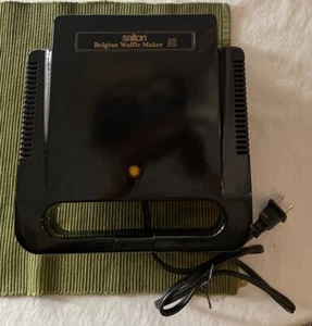 Vintage Salton Belgian Waffle Maker Model WM-4 Black Non-Stick Electric 2 Waffle - Picture 1 of 10