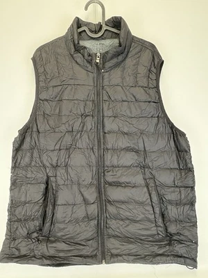 Solaris Men's Duck Down Blend Fill Puffer Vest Sz Large Black Gray - Image 1 of 4