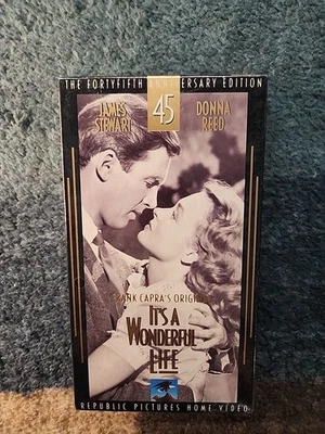 It's A Wonderful Life (1946) VHS Tape, Factory Sealed W/Watermarks - Image 1 of 4