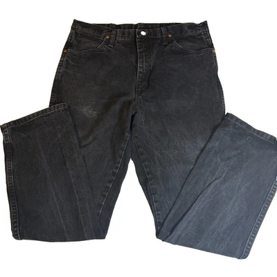Pantalones de mezclilla Wrangler para hombre holgados 36x32 negros carbón pierna recta 100 % algodón Foto 1 de 4