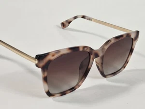 Blue Planet Everly Gold Brown Polarized Designer Sunglasses - Bild 1 von 7