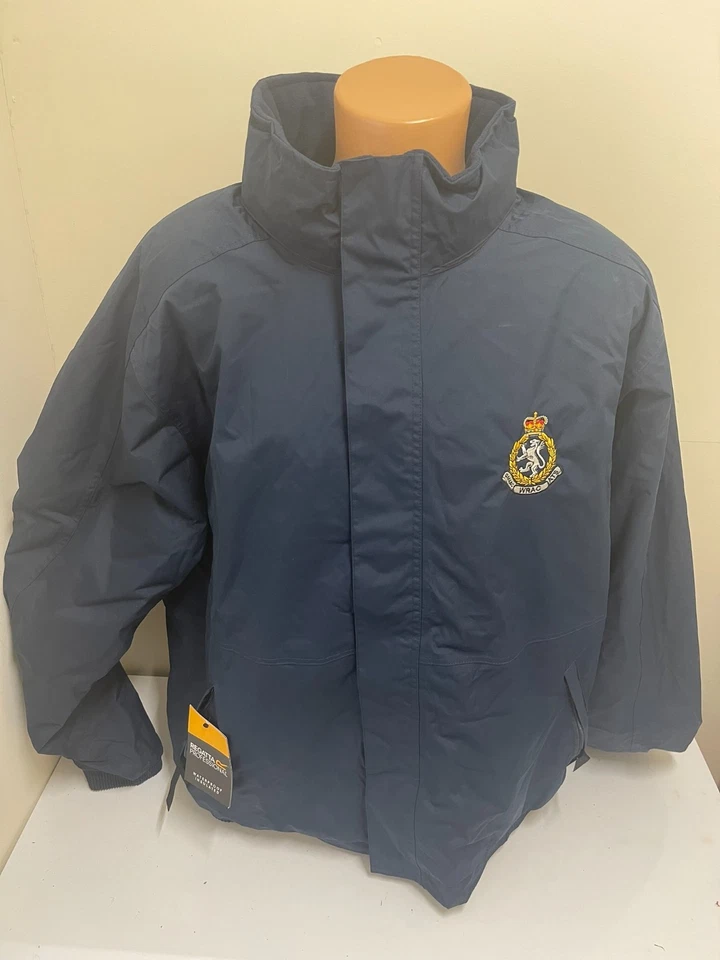 LIQUIDACIÓN: Chaqueta de regata impermeable para mujer Royal Army Corps - Azul marino 3XL Foto 1 de 1
