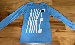 NIKE BOYS BLUE L/S TEE SHIRT SIZE MED EXCELLENT COND LD4 - Picture 1 of 4