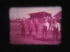 Film 8 mm Amateur :  Ski Nautique et Moto Cross   ( film rouge ) - Afbeelding 1 van 21