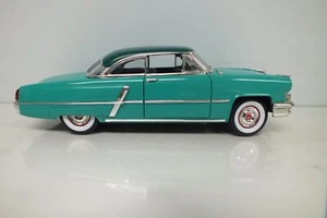 1952 Mercury Capri Road Signature 1:18 Die Cast - Picture 1 of 10
