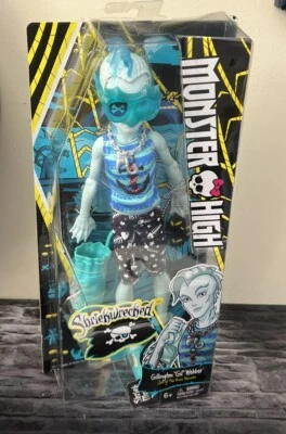 LEER EN SU TOTALIDAD Muñeca Monster High Shriekwrecked Shriek Mates Gillington Gil Webber Foto 1 de 4