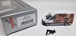 Herpa H0  930154 MB Sprinter Herpa Sondermodell 140 Jahre Sondermodell  Auhagen  - Bild 1 von 4