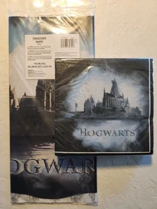 Hogwarts Harry Potter kids party napkins & tablecloth - Wizarding World - Picture 1 of 6