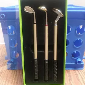 Eureka Set Of 3 Golf Club Pens and Putter Blue Wood Red Iron Black novelty NEW - Picture 1 of 11