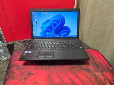 🖥️ PC Portatile Toshiba 16GB ram SSD 256 gb Windows 11 office - Immagine 1 di 4