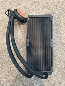 Asetek Liquid CPU Cooler 270 x 120 x 20 - Bild 1 von 7