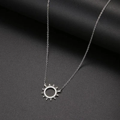Stainless Steel Sun Necklace For Women Foto 1 de 3
