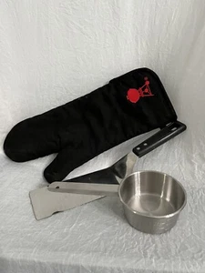 Weber Barbecue Mitt Black Red embroidery +sauce pan HD spatula 2 Grill Mats SET - Picture 1 of 7