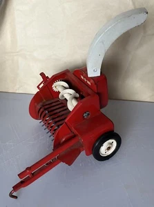 Vintage Tru-Scale Chopper Forage Harvester 1/16 Scale ***NICE*** - Picture 1 of 9