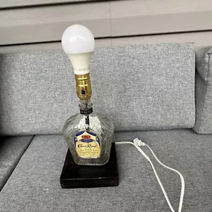 CROWN ROYAL Whiskey Liquor Bottle Bar TABLE LAMP Lounge Light with Wood Base - Picture 1 of 7