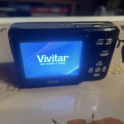 Vivitar ViviCam 5024 5.1MP Digital Camera Working Not Fully Tested With Sd Card - Image 1 of 4