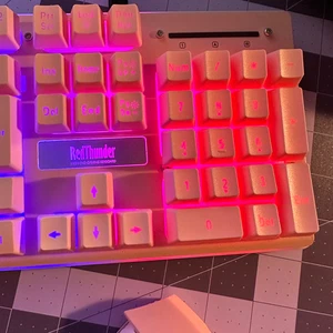 redthunder k10 pink wireless rgb gaming keyboard mouse combo aesthetic gamer - Picture 1 of 6