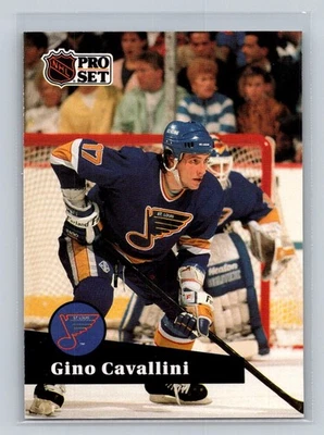 1991-92 Pro Set French #218 Gino Cavallini St. Louis Blues - Image 1 of 2