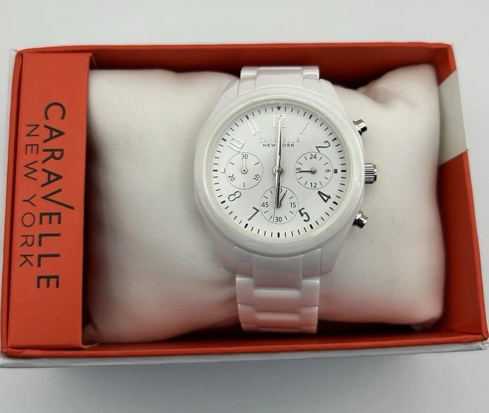Bulova Caravelle NY Mujer Cronógrafo Blanco Cerámica Esfera Blanca Foto 1 de 4