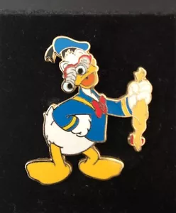 Disney Goofin' Around Donald Duck googly eyes glasses rubber chicken Pin - Picture 1 of 1